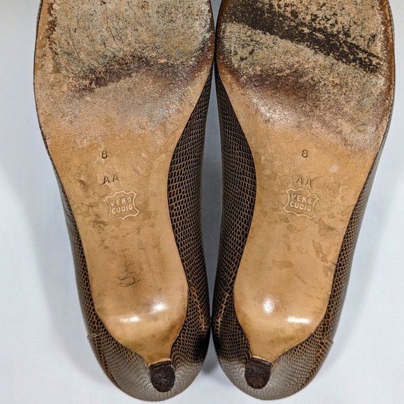 Size 8 Italian Leather Peep Toe Pumps Wit Floral Snakeskin Pattern, Bruno Magli - Picture 7 of 9